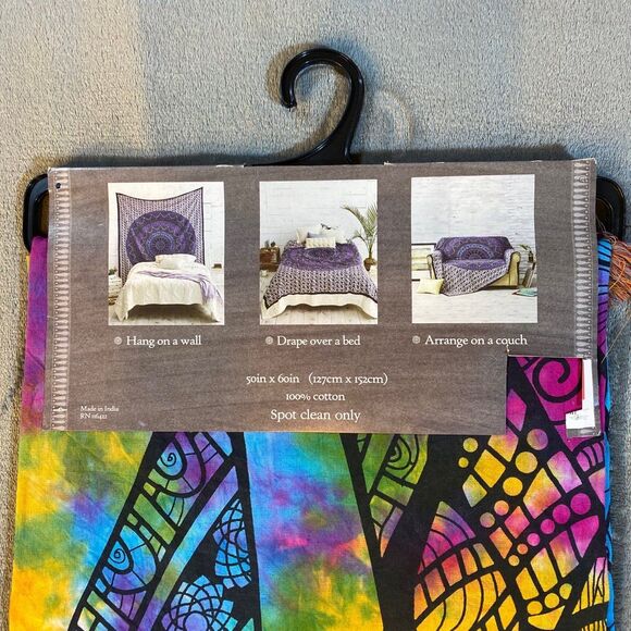 Tie-dyed Elephant Tapestry, Decorative Wall Hanging, Hippie, Gypsy, A-1 - Picture 4 of 6